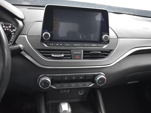 2023 Nissan Altima SR FWD