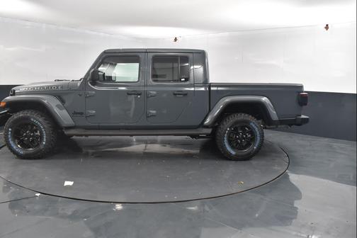 2025 Jeep Gladiator High Tide