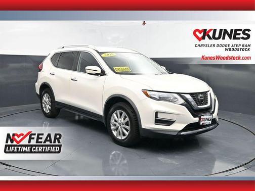 Pearl White Tricoat 2020 Nissan Rogue SV