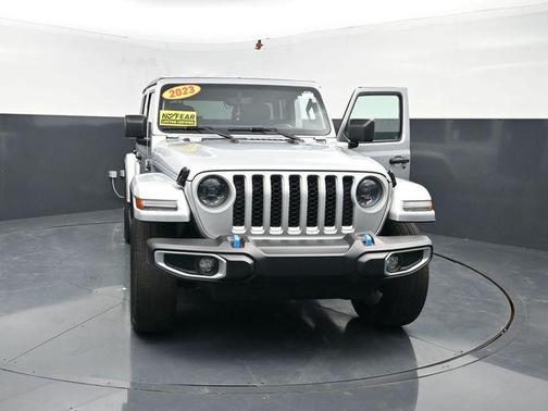 Silver Zynith Clearcoat 2023 Jeep Wrangler 4xe Sahara