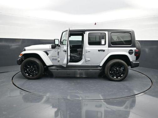 Silver Zynith Clearcoat 2023 Jeep Wrangler 4xe Sahara