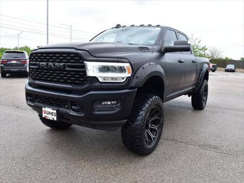 2022 RAM 2500 Big Horn Crew Cab 4x4 6'4' Box