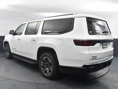 2023 Jeep Wagoneer L Series II 4x4