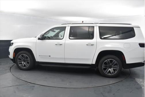 2023 Jeep Wagoneer L Series II 4x4