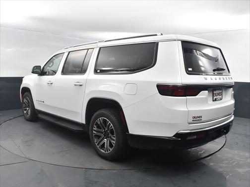 2023 Jeep Wagoneer L Series II 4x4
