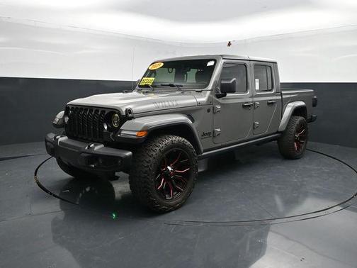 Sting-Gray Clearcoat 2021 Jeep Gladiator Willys 4x4