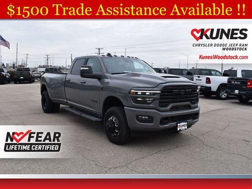 Ceramic Gray Clearcoat 2026 RAM 3500 Laramie Crew Cab 4x4 8' Box