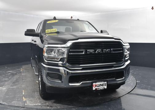 2021 RAM 2500 Big Horn Crew Cab 4x4 6'4' Box