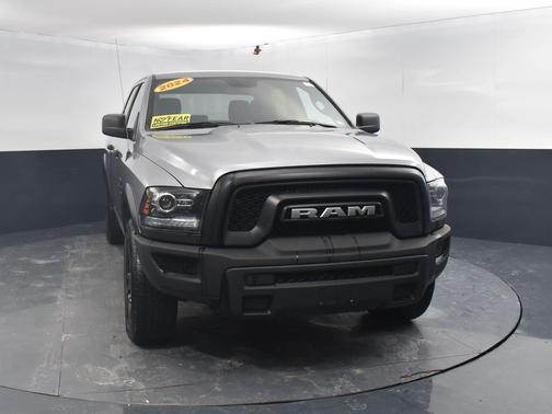 2024 RAM 1500 Classic Warlock Crew Cab 4x4 5'7' Box