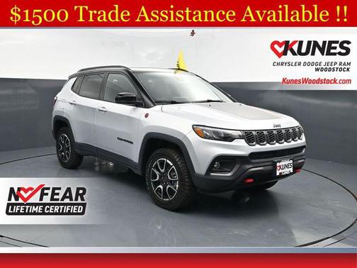 Silver Zynith Metallic Clearcoat 2026 Jeep Compass Trailhawk