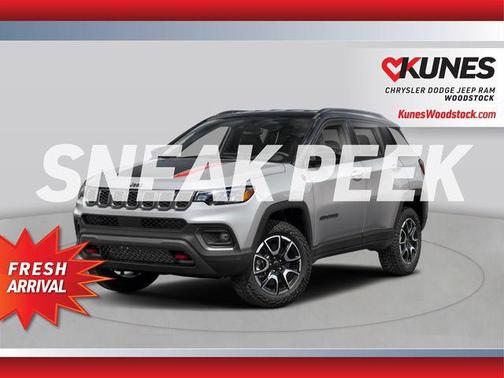 Silver Zynith Metallic Clearcoat 2026 Jeep Compass Trailhawk