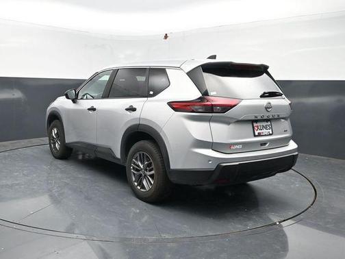 Brilliant Silver Metallic 2024 Nissan Rogue S
