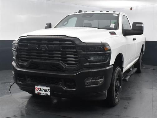 2025 RAM 2500 Tradesman Regular Cab 4x4 8' Box