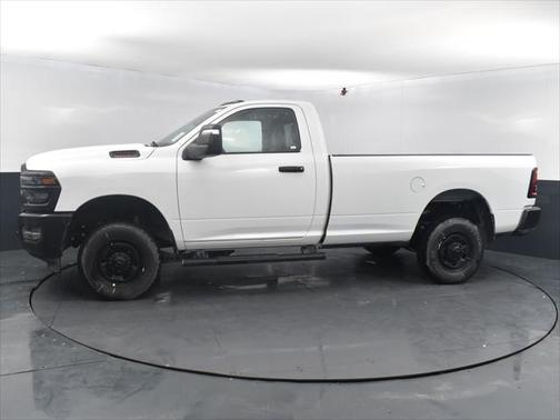 2025 RAM 2500 Tradesman Regular Cab 4x4 8' Box