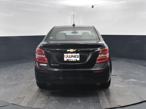 2017 Chevrolet Sonic LS