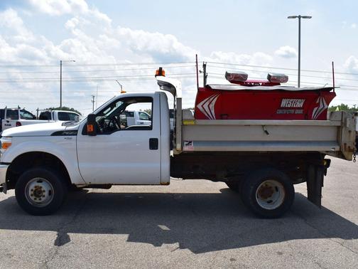 2015 Ford F-350 XL