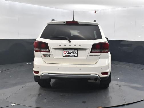 2020 Dodge Journey Crossroad