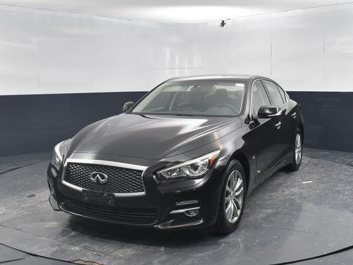 2015 INFINITI Q50 Premium
