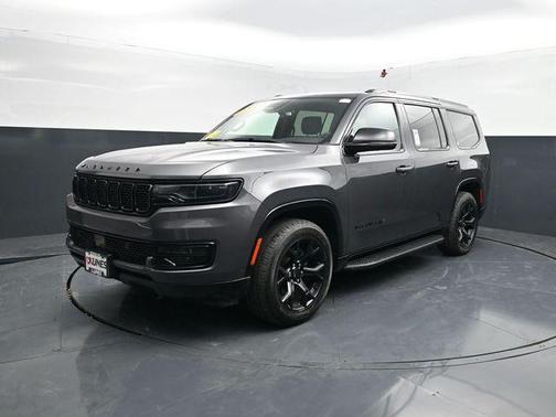 Baltic Gray Metallic Clearcoat 2024 Jeep Wagoneer Series II Carbide