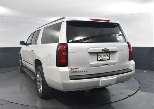 2018 Chevrolet Suburban LT
