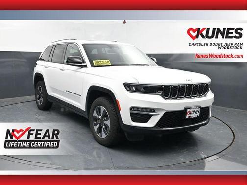Bright White Clearcoat 2024 Jeep Grand Cherokee 4xe Base