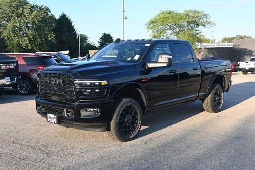 Diamond Black Crystal Pearlcoat 2027 RAM 2500 Limited
