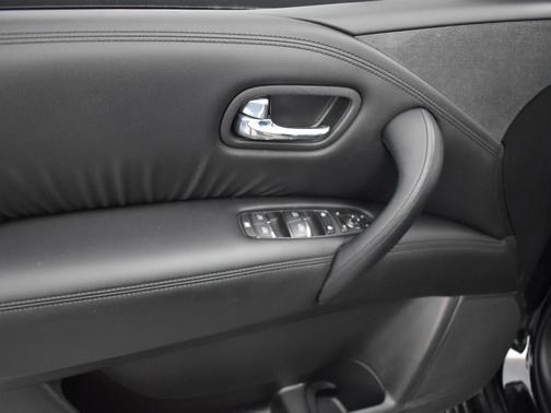 2023 Nissan Armada SV 4WD