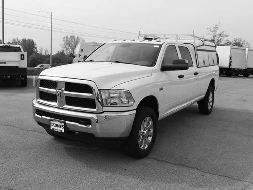 2018 RAM 2500 Tradesman Crew Cab 4x4 8' Box