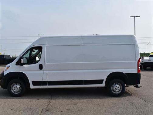 2025 RAM ProMaster 2500 Tradesman