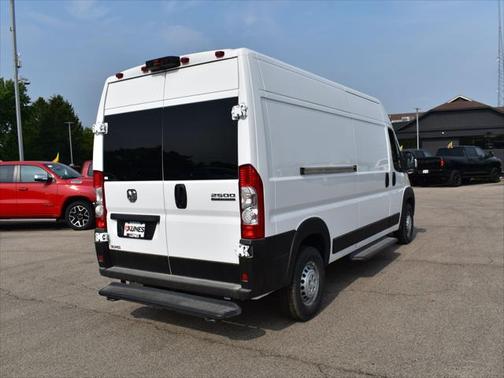 2025 RAM ProMaster 2500 Tradesman