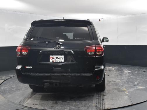 2021 Toyota Sequoia TRD Sport