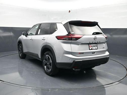 Brilliant Silver Metallic 2025 Nissan Rogue SV