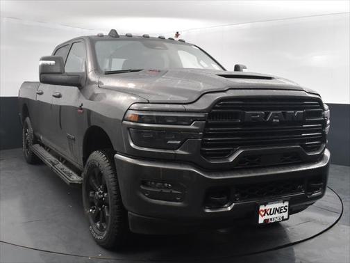 2025 RAM 2500 Laramie Crew Cab 4x4 6'4' Box