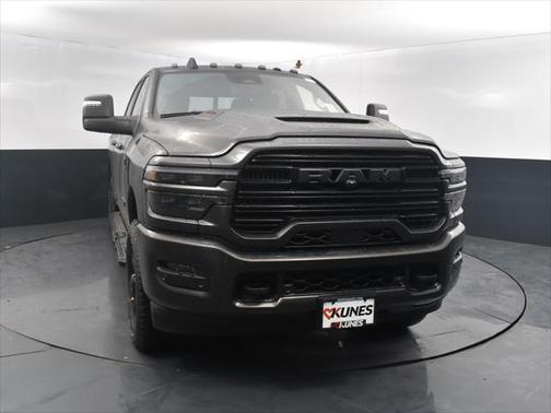 2025 RAM 2500 Laramie Crew Cab 4x4 6'4' Box