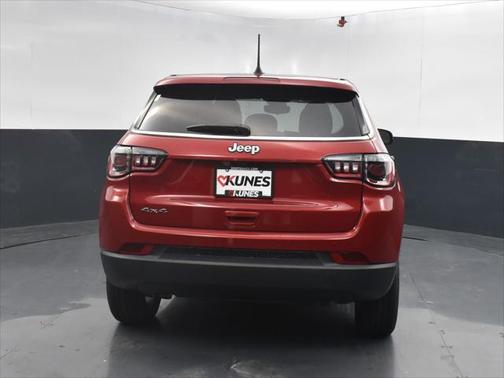 2025 Jeep Compass Sport