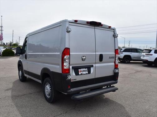 2025 RAM ProMaster 1500 Low Roof