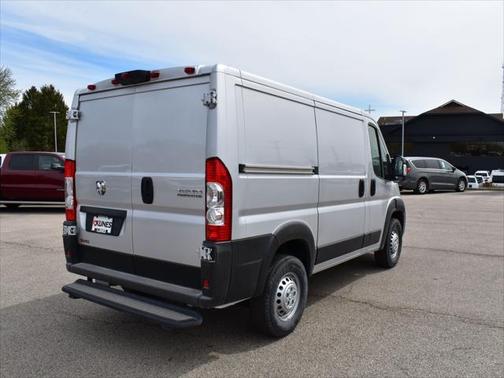 2025 RAM ProMaster 1500 Low Roof