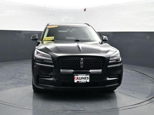 Infinite Black Metallic Clearcoat 2023 Lincoln Aviator Reserve AWD