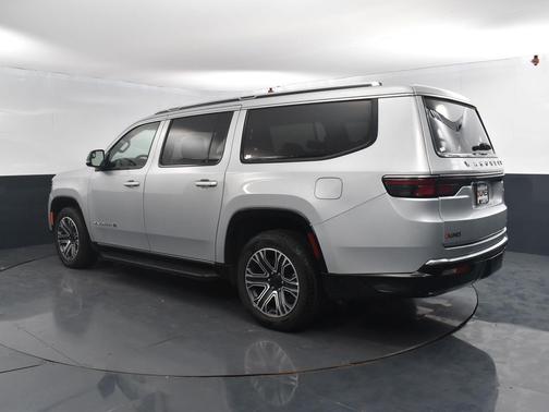 2024 Jeep Wagoneer L Series II 4x4