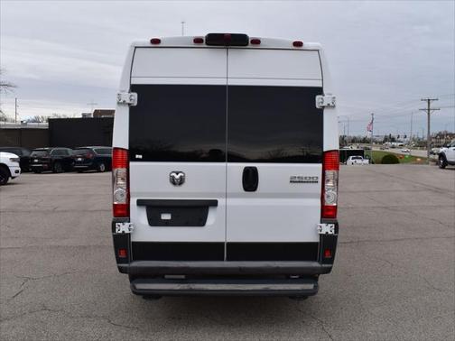 2025 RAM ProMaster 2500 Tradesman