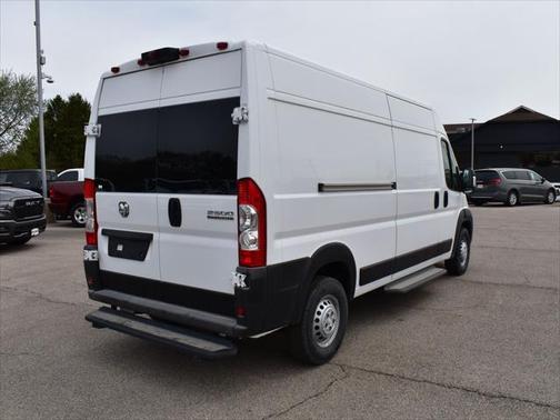 2025 RAM ProMaster 2500 Tradesman