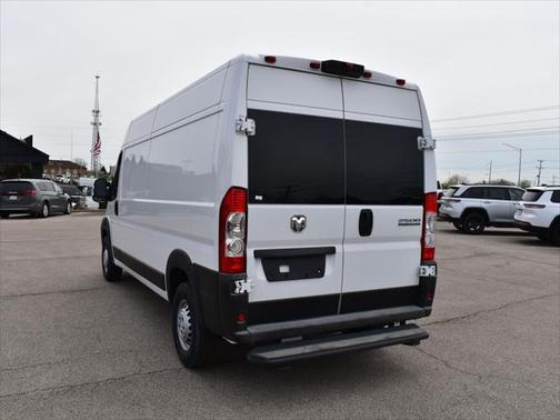 2025 RAM ProMaster 2500 Tradesman