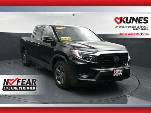 Crystal Black Pearl 2023 Honda Ridgeline RTL-E