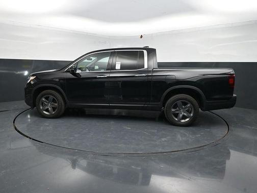 Crystal Black Pearl 2023 Honda Ridgeline RTL-E