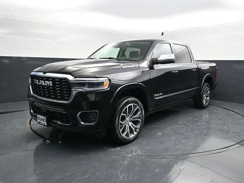 Diamond Black Crystal Pearlcoat 2026 RAM 1500 ST