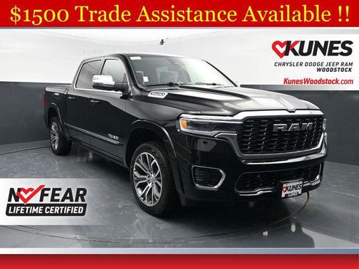 Diamond Black Crystal Pearlcoat 2026 RAM 1500 ST