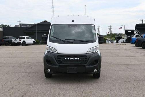 Bright White Clearcoat 2026 RAM ProMaster 2500 Tradesman