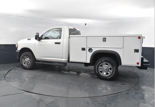 2023 RAM 2500 Tradesman Regular Cab 4x4 8' Box