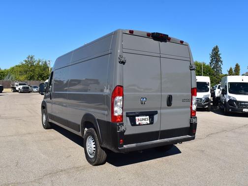 2026 RAM ProMaster 2500 Tradesman