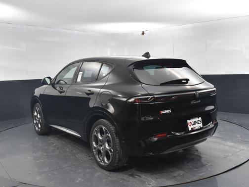 2024 Alfa Romeo Tonale Ti EAWD